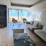 Beachfront Luxurious Apartment, Palmetto Beach
