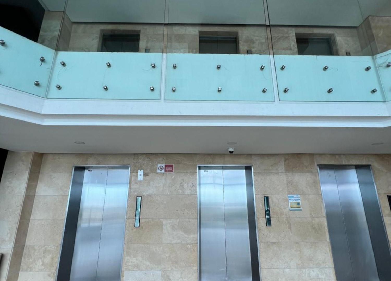 Beachfront Luxurious Apartment, Palmetto Cartagena