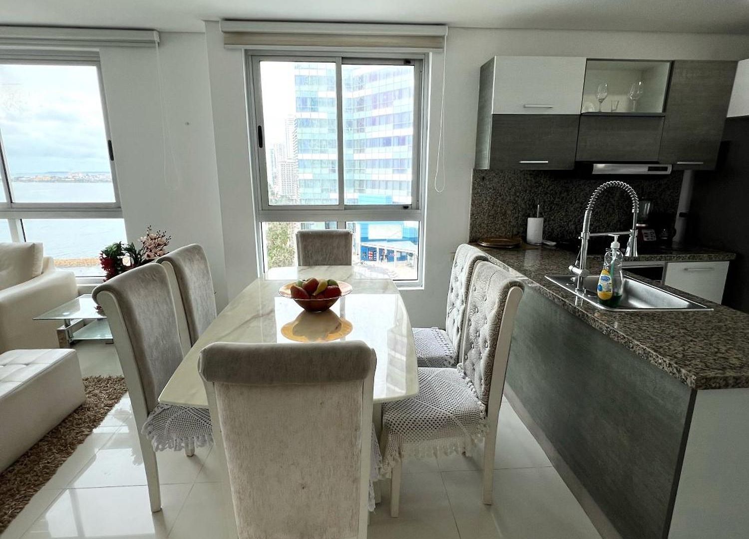 Apartment Beachfront Luxurious Apartment, Palmetto *