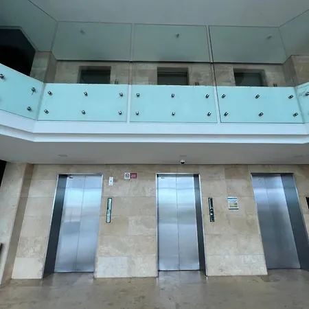 Beachfront Luxurious Apartment, Palmetto Cartagena