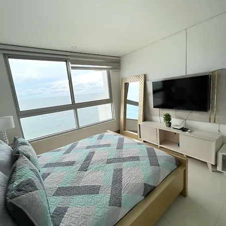 Beachfront Luxurious Apartment, Palmetto * Cartagena