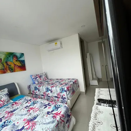 Beachfront Luxurious Apartment, Palmetto Apartment Cartagena
