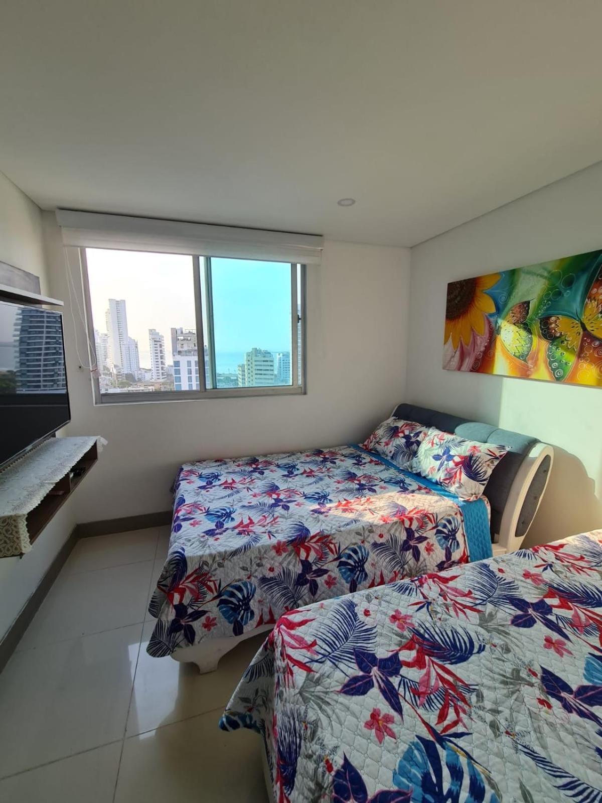 Beachfront Luxurious Apartment, Palmetto *