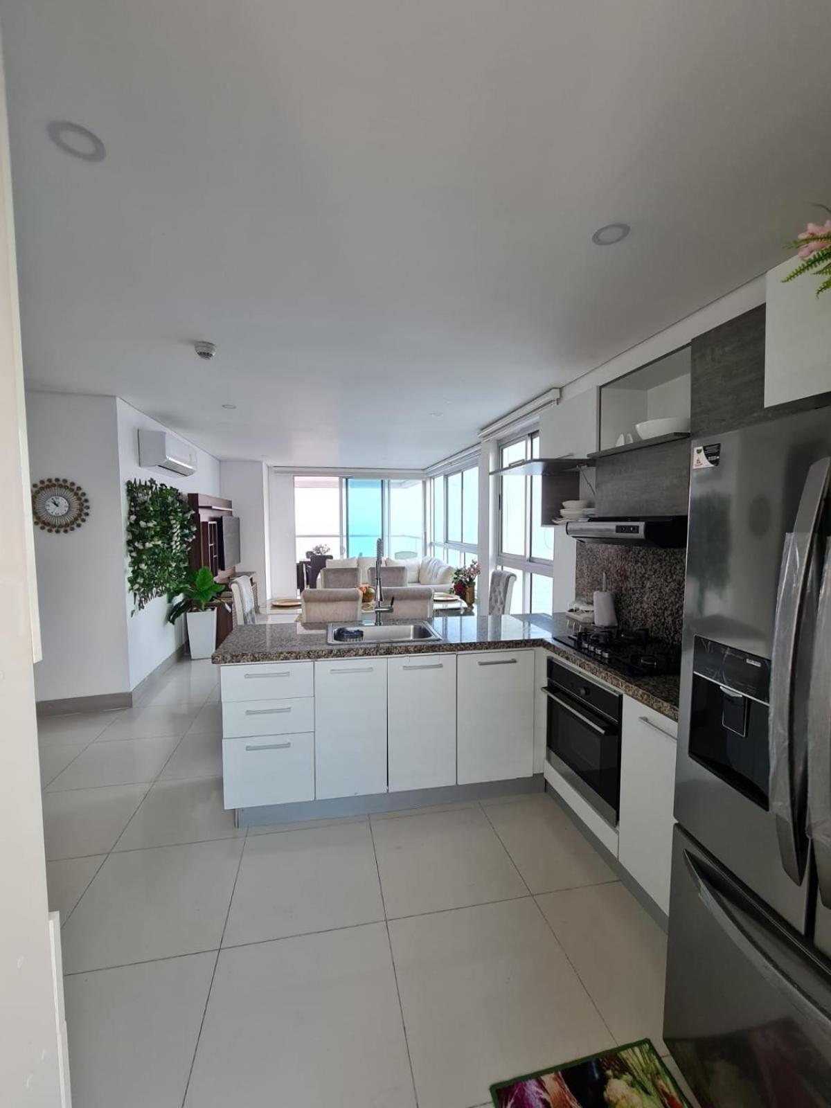 Beachfront Luxurious Apartment, Palmetto * Cartagena