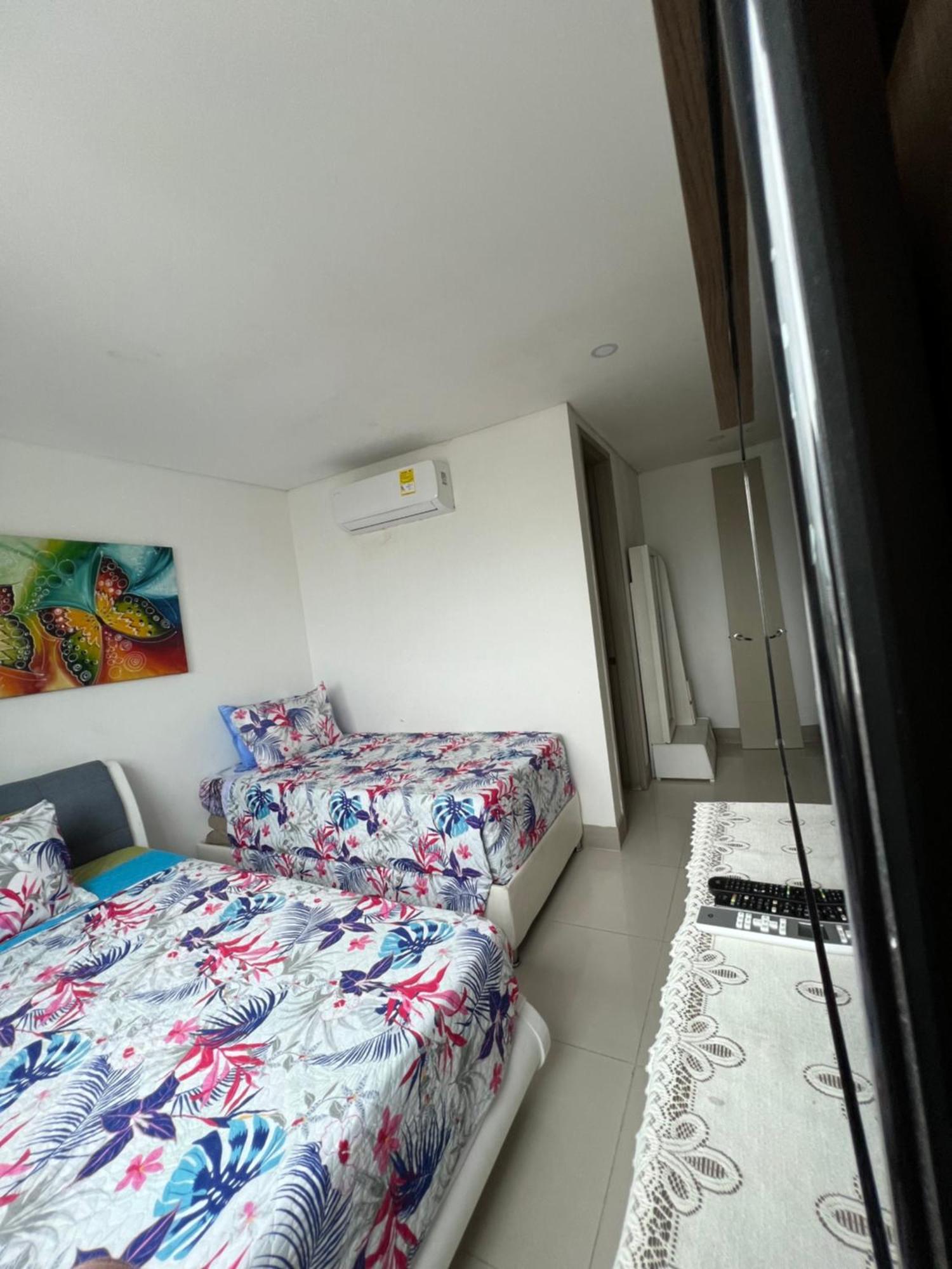Beachfront Luxurious Apartment, Palmetto Apartamento Cartagena