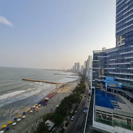 Beachfront Luxurious Apartment, Palmetto Apartamento