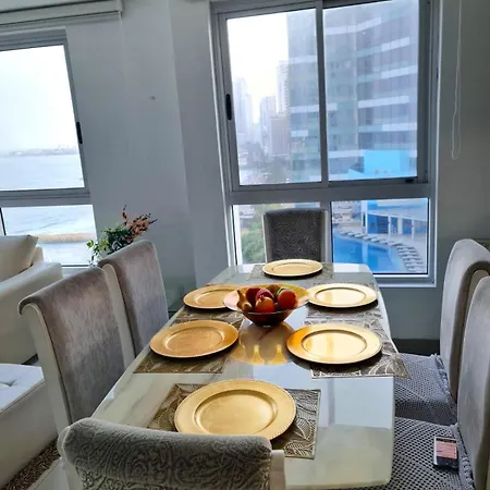 Beachfront Luxurious Apartment, Palmetto Cartagena