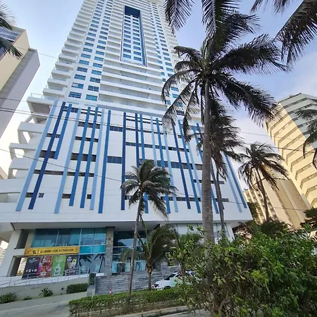 Beachfront Luxurious Apartment, Palmetto Cartagena