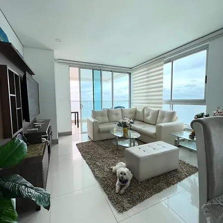 Beachfront Luxurious Apartment, Palmetto Cartagena
