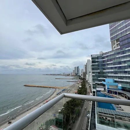 Beachfront Luxurious Apartment, Palmetto Cartagena