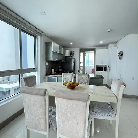 Apartamento Beachfront Luxurious Apartment, Palmetto Cartagena