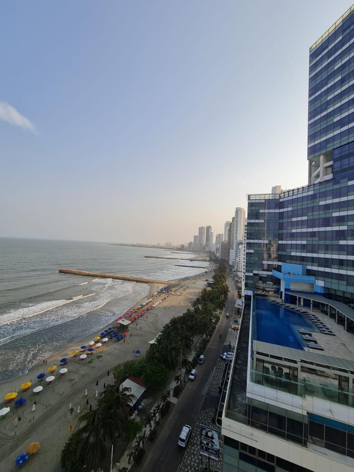 Beachfront Luxurious Apartment, Palmetto Apartamento